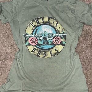 Guns n Roses Graphic Tee